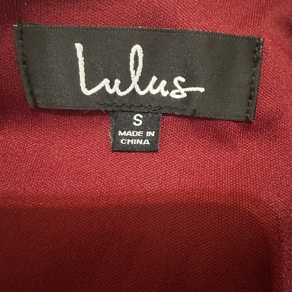 LULU’S Wine Red Midi Dress Size S - Picture 6 of 8